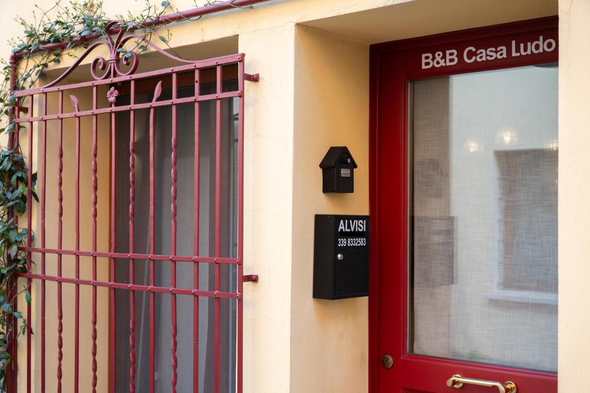 Ferienwohnung Bilocale Centro Storico Cesena Casa Ludo Exterior foto